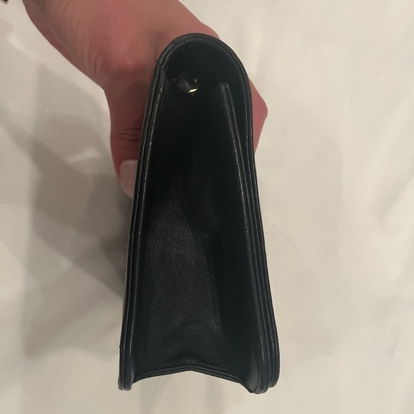 CHANEL Vintage Quilted Lambskin Full Flap Bag Black - Picture 6 of 14